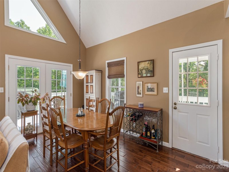 Property image 5 at 186 Hawks Point Drive, Zirconia, NC 28790