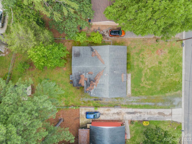 Property image 4 at 9206 Edgevale Drive, Charlotte, NC 28216