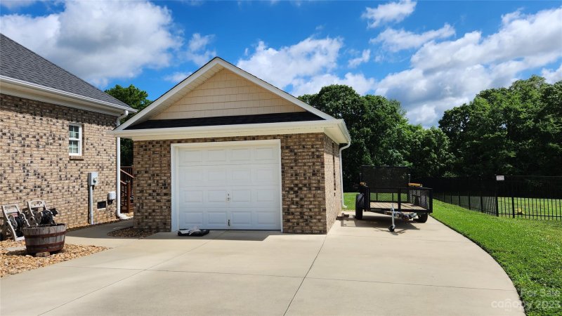 Property image 3 at 1905 Scuffle Hill Drive, Monroe, NC 28110