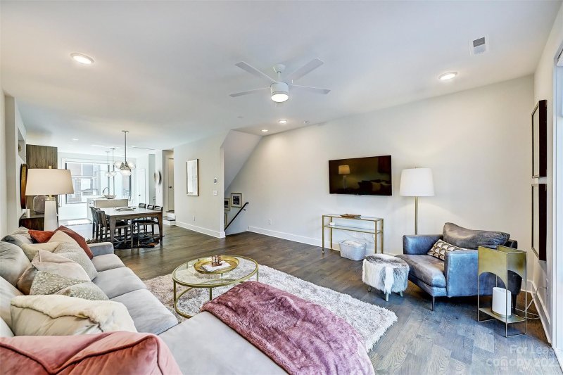 Property image 4 at 1208 Minter Place, Charlotte, NC 28203