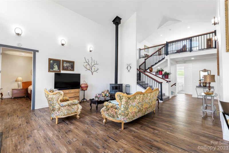 Property image 4 at 136 Climbing Aster Way, Asheville, NC 28806