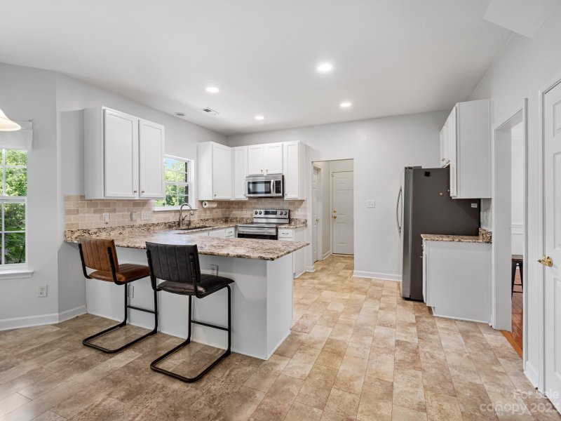 Property image 5 at 5302 Fairgrove Lane, Harrisburg, NC 28075