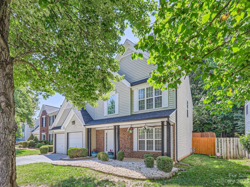 Property image 2 at 9310 Chastain Walk Drive, Charlotte, NC 28216