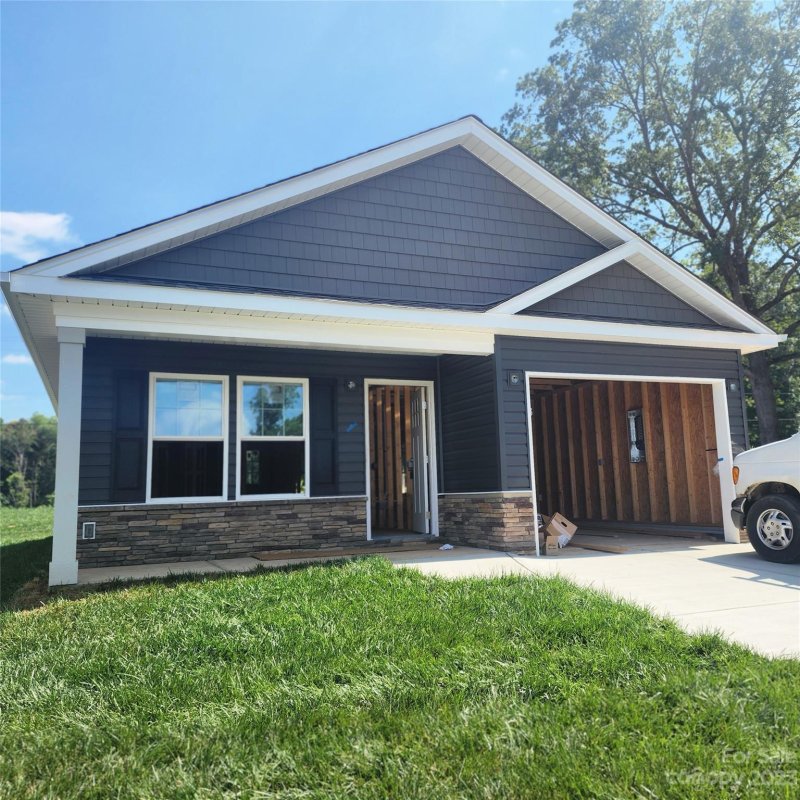 2554 Snow Creek Road