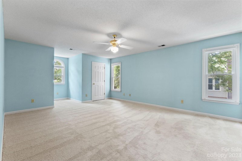 Property image 5 at 162 Cottontail Lane, Concord, NC 28025