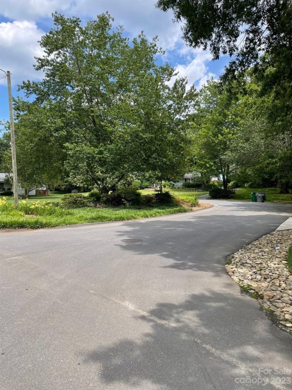 Property image 4 at 4347 Woodlark Lane, Charlotte, NC 28211