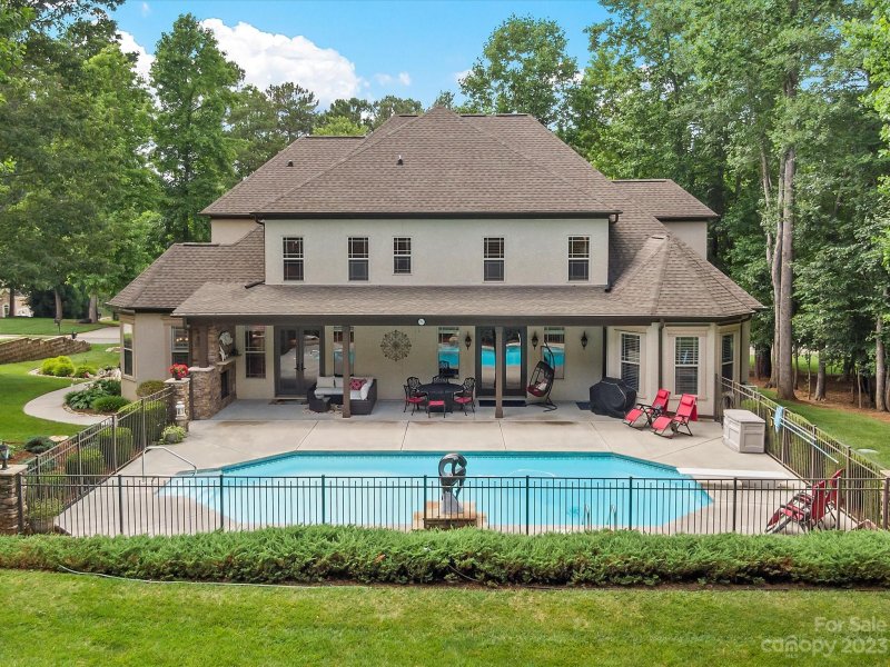 Property image 4 at 170 Bay Shore Loop, Mooresville, NC 28117