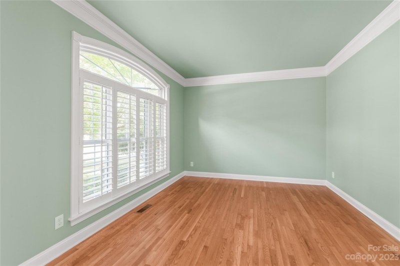 Property image 3 at 10332 Gunnison Lane, Charlotte, NC 28277