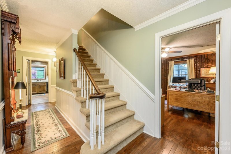 Property image 4 at 130 Penelope Lane, Taylorsville, NC 28681