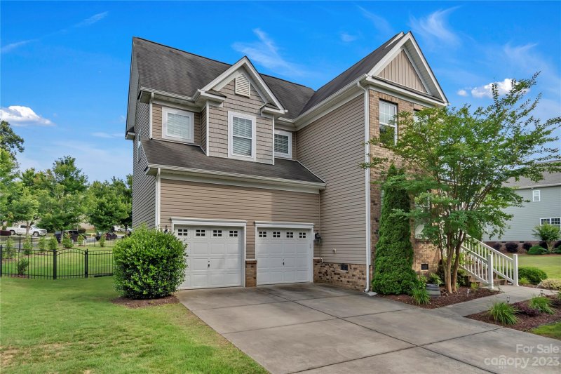 4830 Samuel Pinckney Drive