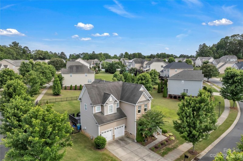 Property image 4 at 4830 Samuel Pinckney Drive, Belmont, NC 28012