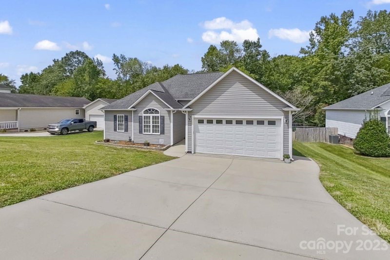 Property image 3 at 1653 Red Bird Circle, Concord, NC 28025