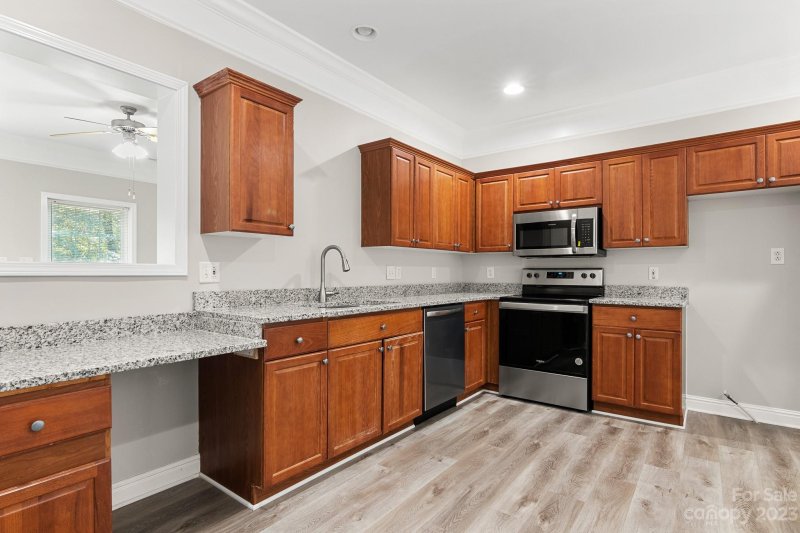 Property image 5 at 4319 Laurel Hill Lane, Charlotte, NC 28217