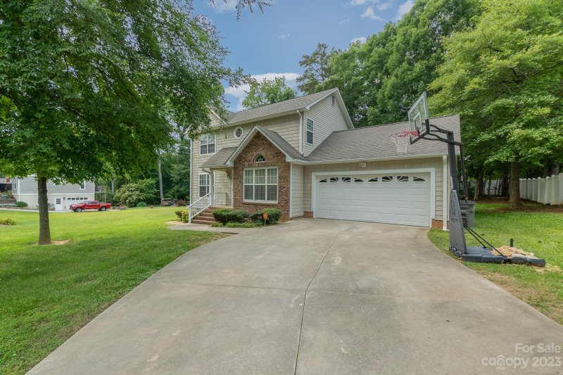 Property image 3 at 515 Kansas Street, Kannapolis, NC 28083