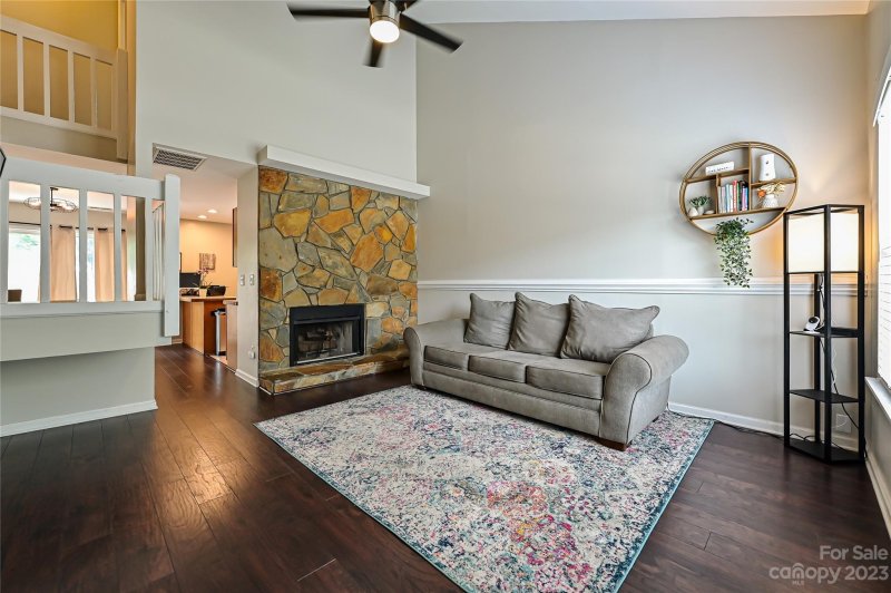 Property image 3 at 3841 Mosscroft Lane, Charlotte, NC 28215