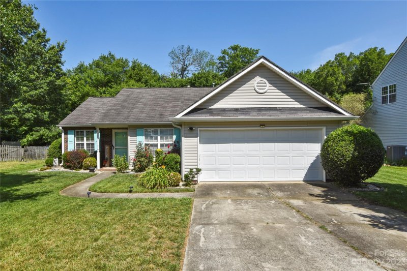 Property image 2 at 3727 Sedgewick Street, Concord, NC 28027