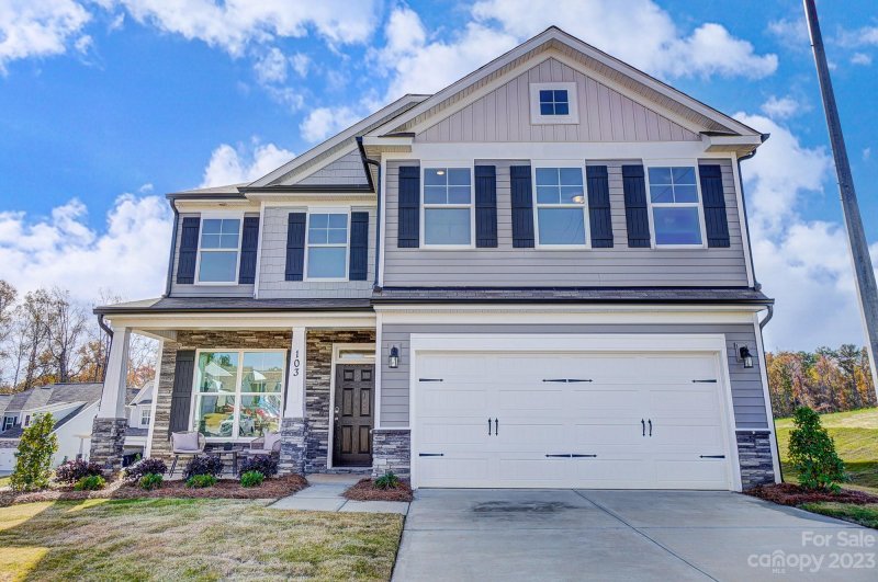 Property image 2 at 103 Old Field Road, Statesville, NC 28677