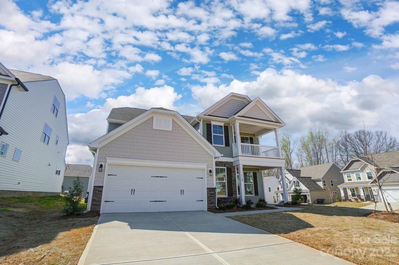 Property image 2 at 119 Farrier Lane, Statesville, NC 28677