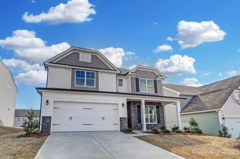 Property image 2 at 117 Farrier Lane, Statesville, NC 28677