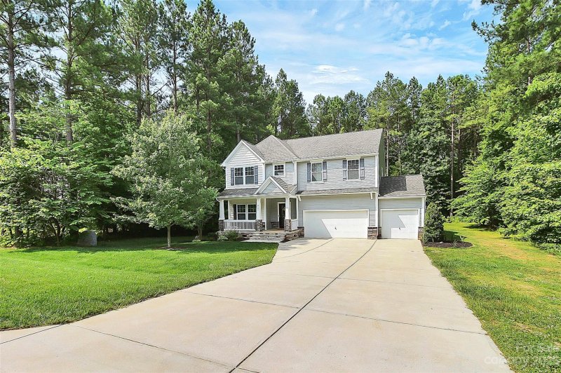 Property image 2 at 8107 Mossy Rock Road, Waxhaw, NC 28173