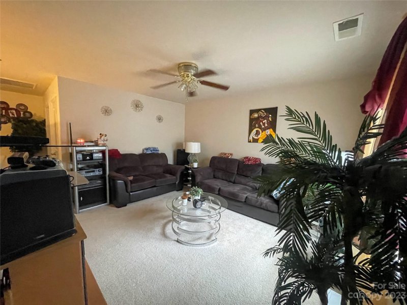 Property image 4 at 1002 Mearn Road, Charlotte, NC 28216