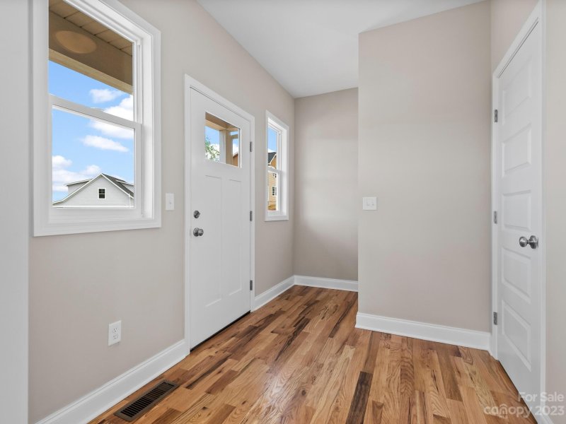 Property image 3 at 71 Greenwood Fields Drive, Asheville, NC 28804