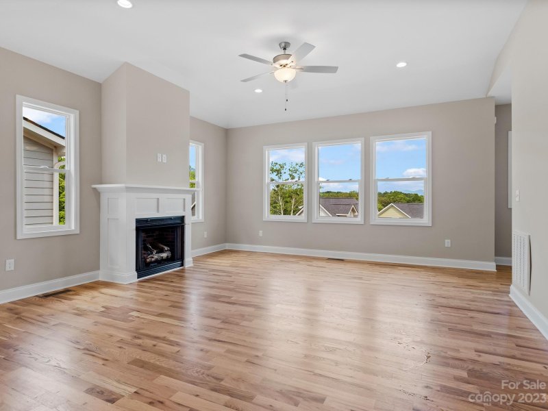 Property image 5 at 71 Greenwood Fields Drive, Asheville, NC 28804