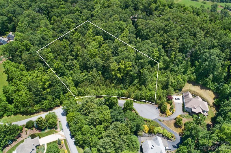 Property image 2 at 158 Twin Courts Drive, Weaverville, NC 28787