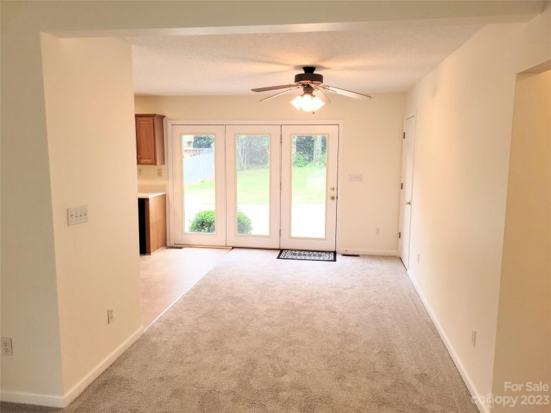 Property image 3 at 15 Eden Glen Road, Black Mountain, NC 28711