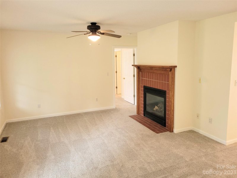 Property image 4 at 15 Eden Glen Road, Black Mountain, NC 28711