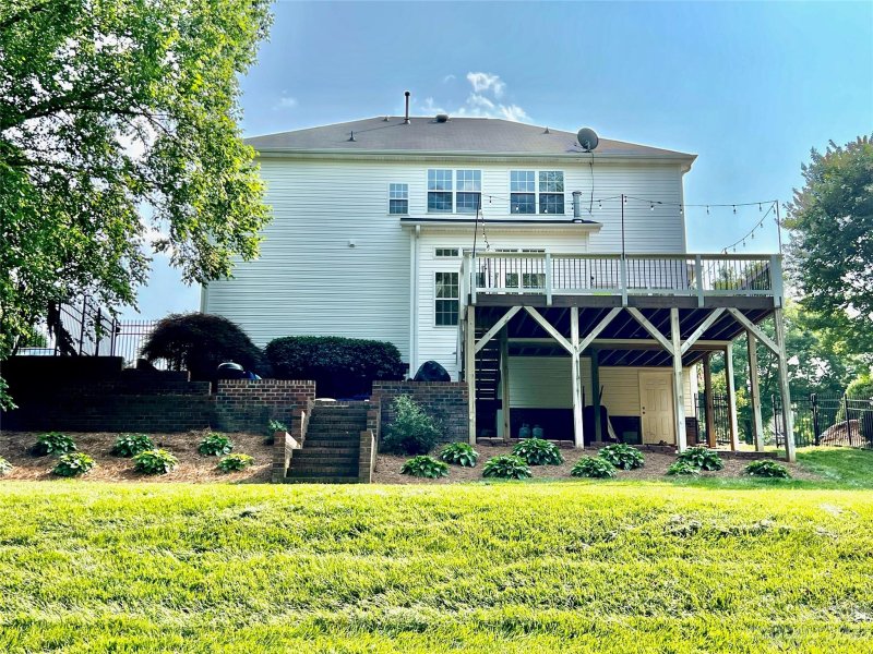 Property image 4 at 7628 Windsor Forest Place, Harrisburg, NC 28075