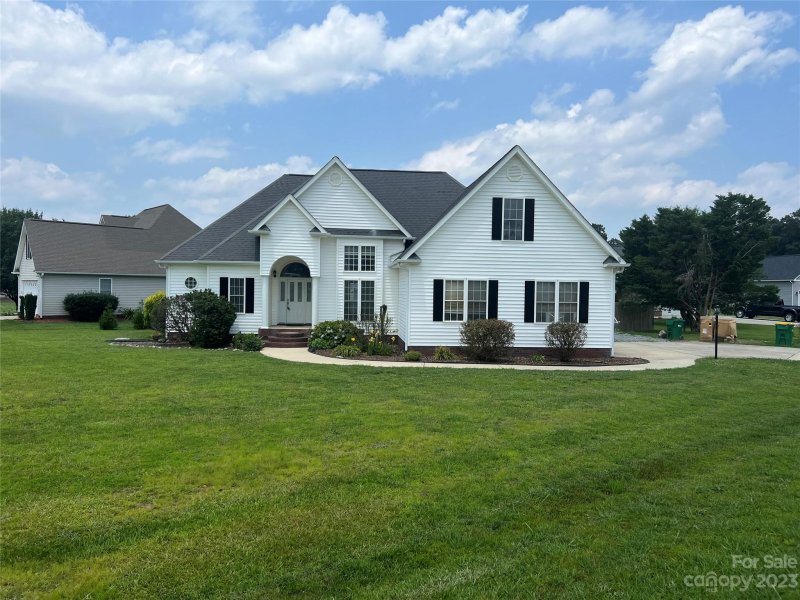 Property image 2 at 214 Birchwood Court, Oakboro, NC 28129