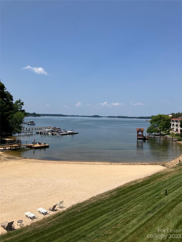 Property image 4 at 17811 Half Moon Lane, Cornelius, NC 28031