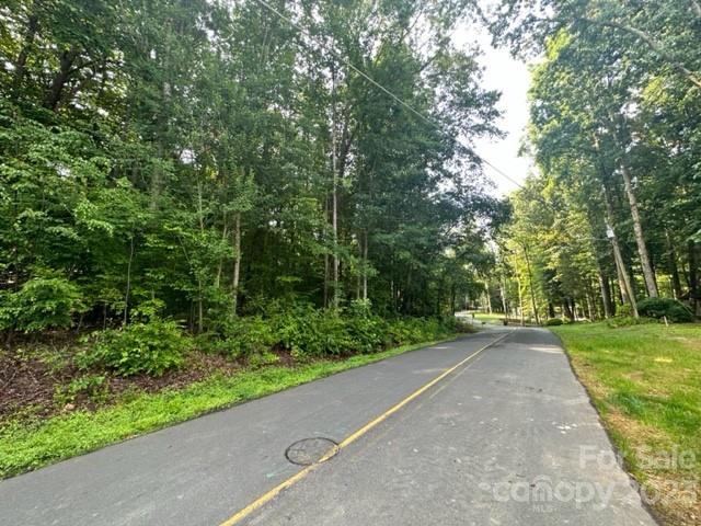 Property image 4 of 605 Saint Cloud Drive in Shannon Acres, Statesville, NC 28625