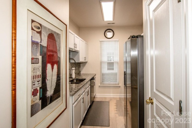 Property image 3 at 18710 Oakhurst Boulevard, Cornelius, NC 28031