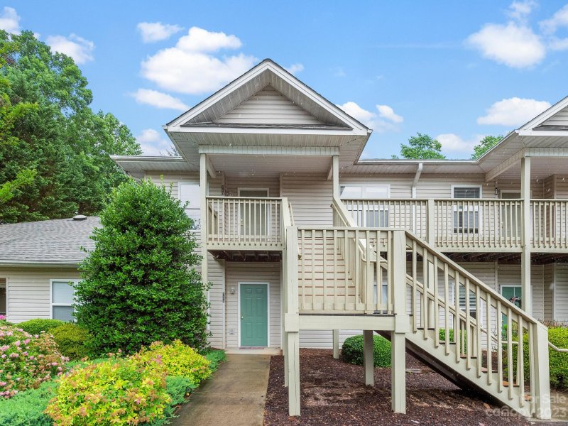 210 Carrington Place