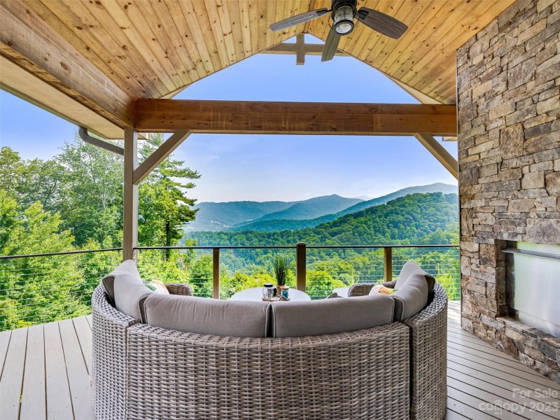 Property image 4 at 22 Bartrams Walk Drive, Asheville, NC 28804