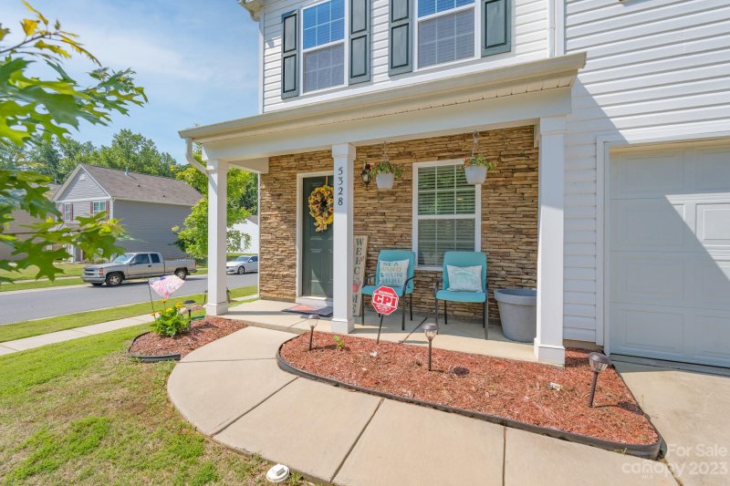 Property image 4 at 5328 Park Brook Drive, Charlotte, NC 28269