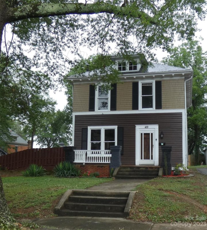 Property image 2 at 419 Armfield Street, Statesville, NC 28677
