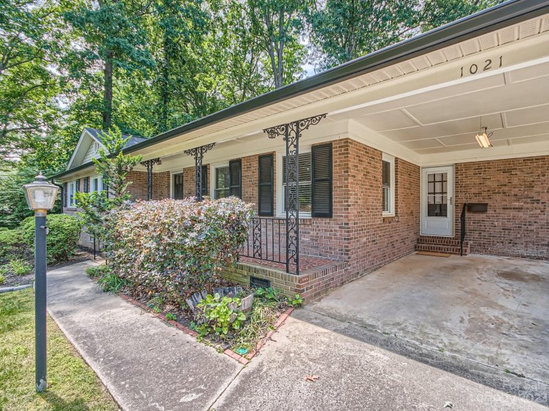 Property image 3 at 1021 Nottingham Drive, Gastonia, NC 28054