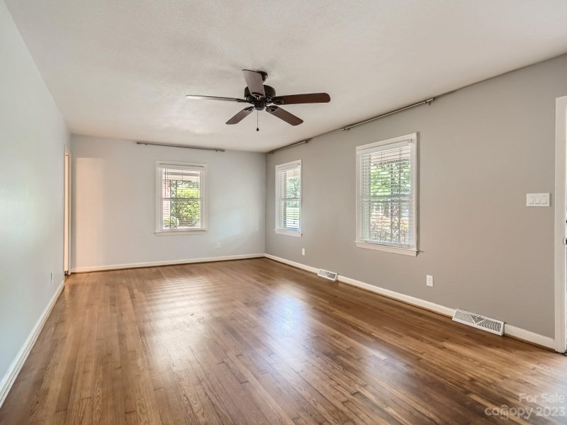 Property image 5 at 1021 Nottingham Drive, Gastonia, NC 28054