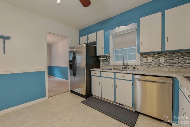 Property image 5 at 6717 Elm Forest Drive, Charlotte, NC 28212