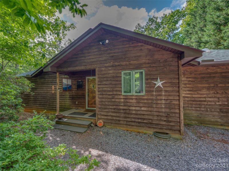 Property image 5 at 228 Gamelands Trail, Saluda, NC 28773