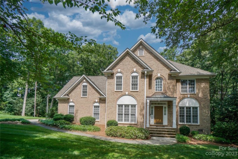 Property image 2 at 9620 Callis Court, Harrisburg, NC 28075