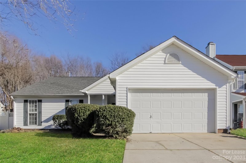 Property image 3 at 4280 Maybrook Court, Concord, NC 28027