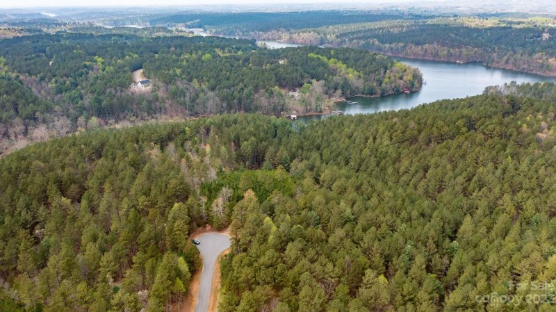 Property image 3 at 1182 Palomino Beach Lane, Connelly Springs, NC 28612