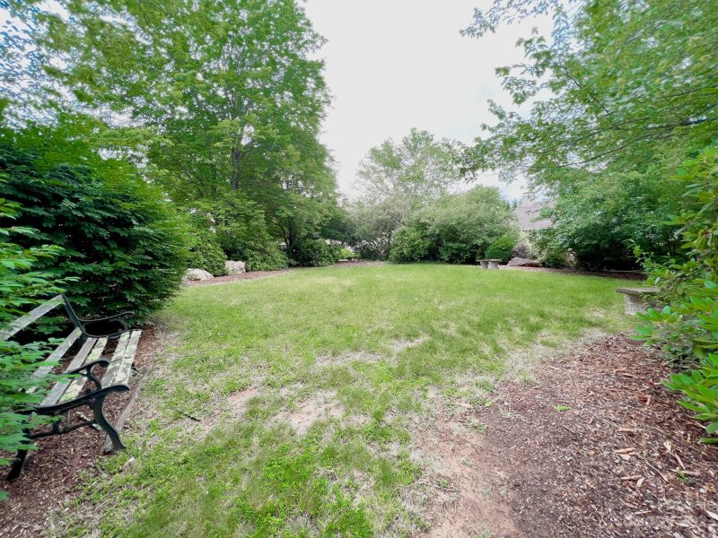 Property image 3 at 2305 Abbey Circle, Asheville, NC 28805