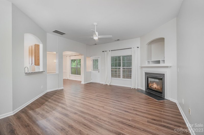 Property image 2 at 6429 Sackett Way, Charlotte, NC 28269