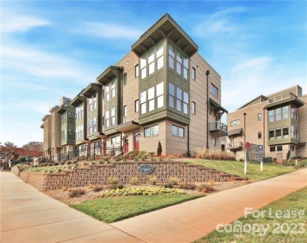 Property image 2 at 1645 Cannon View Lane, Charlotte, NC 28208