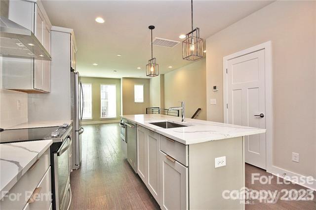 Property image 4 at 1645 Cannon View Lane, Charlotte, NC 28208